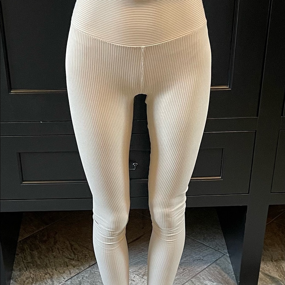 Year of Ours Ribbed Leggings